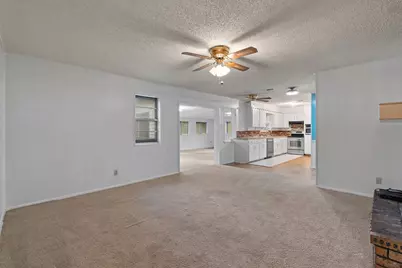 3016 E Renfro Street, Burleson, TX 76028 - Photo 5