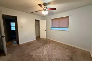 902 Milky Way, Garland, TX 75040 - Photo 9