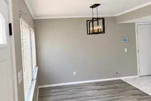 7426 Elderberry Ln, Dallas, TX 75249 - Photo 13