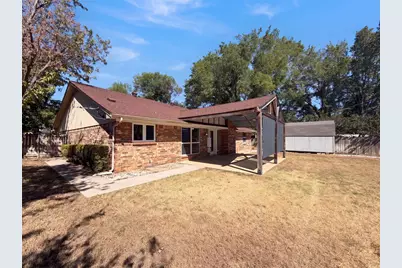 1208 Hillcrest Drive, Euless, TX 76039 - Photo 5