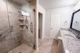 1208 Hillcrest Dr, Euless, TX 76039 - Photo 21