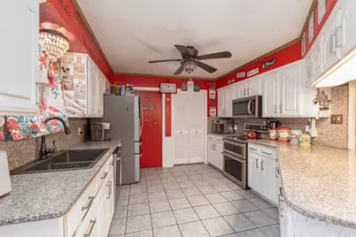 302 Johnson Street, Seagoville, TX 75159 - Photo 9