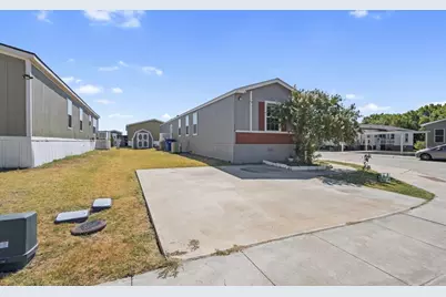 1800 Preston On The Lake Boulevard #470, Little Elm, TX 75068 - Photo 3