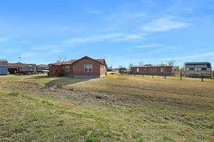 707 Doris Ln, Gunter, TX 75058 - Photo 25