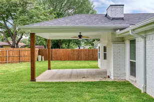 314 Sixpence Ln, Euless, TX 76039 - Photo 9