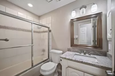 2229 Country Valley Road, Garland, TX 75041 - Photo 9