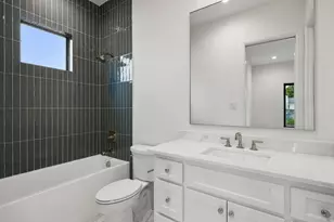 10128 Coppedge Ln, Dallas, TX 75229 - Photo 29