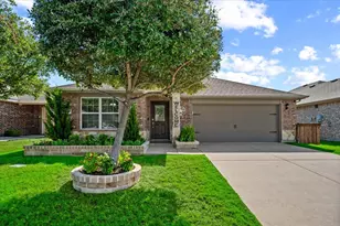 2225 Torch Lake Dr, Forney, TX 75126 - Photo 3