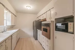 7412 Meadowcrest Dr, Fort Worth, TX 76112 - Photo 5