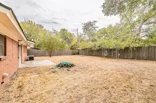 7412 Meadowcrest Dr, Fort Worth, TX 76112 - Photo 33