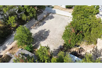 203 S Avenue H, Clifton, TX 76634 - Photo 5