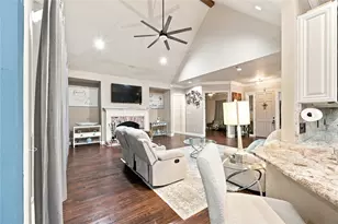 4518 Pecan Creek Dr, Midlothian, TX 76065 - Photo 5