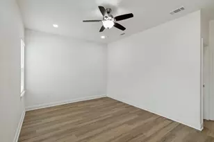 2650 Southland St, Dallas, TX 75215 - Photo 23