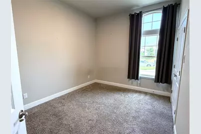 1113 Whispering Hill Drive, Mansfield, TX 76063 - Photo 11