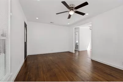 412 E 8th Street, Irving, TX 75060 - Photo 7