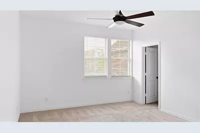 238 Woodson Street, Irving, TX 75063 - Photo 17