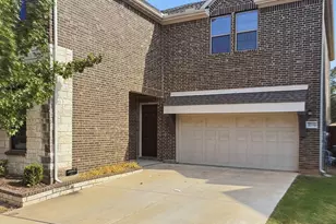 238 Woodson St, Irving, TX 75063 - Photo 1