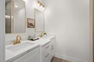 644 N Tyler St, Dallas, TX 75208 - Photo 13
