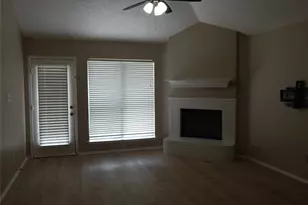 6009 Castanada Dr, Arlington, TX 76018 - Photo 7