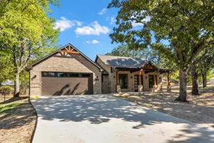 128 Autumn Wood Trail, Gun Barrel City, TX 75156 - Photo 3
