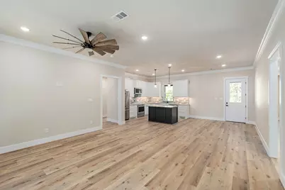128 Autumn Wood Trail, Gun Barrel City, TX 75156 - Photo 5