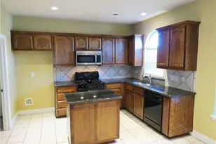 610 Poplar Vista Ln, Arlington, TX 76002 - Photo 5