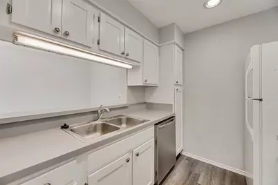 5100 Verde Valley Lane #255, Dallas, TX 75254 - Photo 11