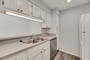 5100 Verde Valley Ln, Dallas, TX 75254 - Photo 11