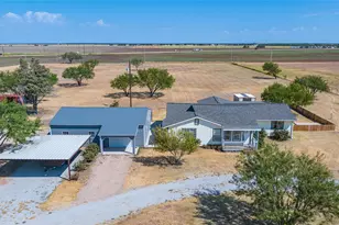 390 Mesquite Ln, Abilene, TX 79601 - Photo 3