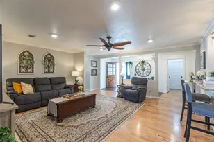 390 Mesquite Ln, Abilene, TX 79601 - Photo 7