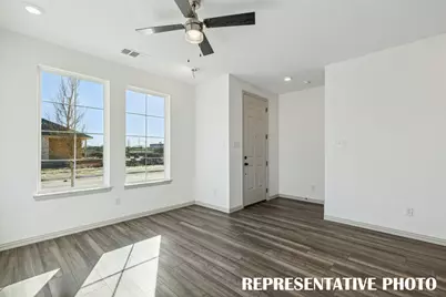 5304 Springlake Parkway, Haltom City, TX 76117 - Photo 3
