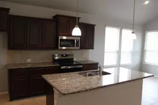 11520 Starlight Ranch Trail, Fort Worth, TX 76052 - Photo 5