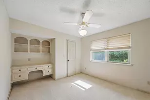 9719 Amberley Dr, Dallas, TX 75243 - Photo 15