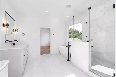 5836 Martel Avenue, Dallas, TX 75206 - Photo 25