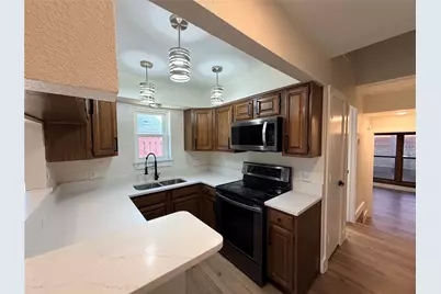 2525 Shady Ridge Drive, Bedford, TX 76021 - Photo 7