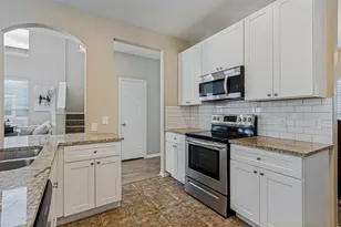 10216 Franklin Dr, Providence Village, TX 76227 - Photo 15