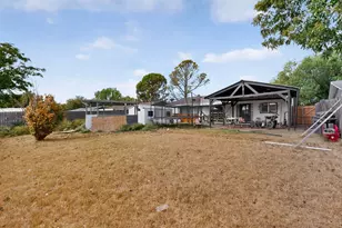 2038 Lamont Dr, Garland, TX 75040 - Photo 11
