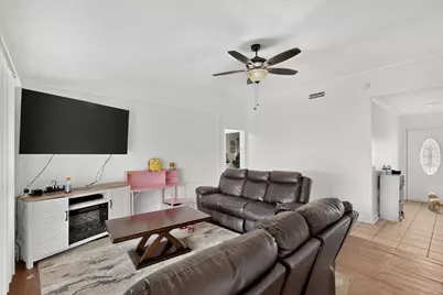 2038 Lamont Drive, Garland, TX 75040 - Photo 3