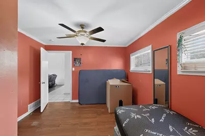2038 Lamont Drive, Garland, TX 75040 - Photo 7