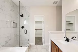 4506 Stirling Dr, Garland, TX 75043 - Photo 11