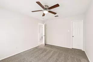 4506 Stirling Dr, Garland, TX 75043 - Photo 13