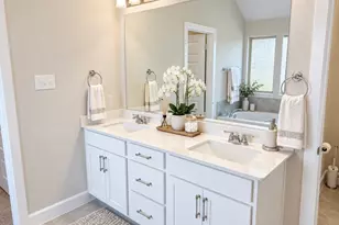 2065 Almassera Dr, Little Elm, TX 75068 - Photo 17
