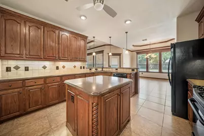 811 Amherst Drive, Waxahachie, TX 75165 - Photo 7