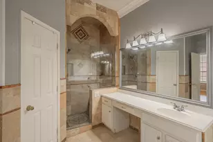5549 Mountain Valley Dr, The Colony, TX 75056 - Photo 11