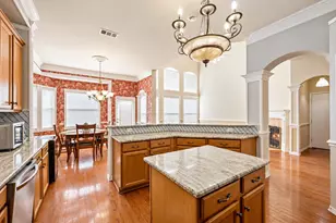5549 Mountain Valley Dr, The Colony, TX 75056 - Photo 5