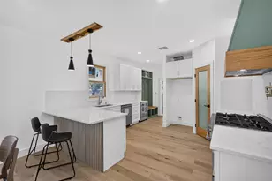 1007 Winston St, Dallas, TX 75208 - Photo 9