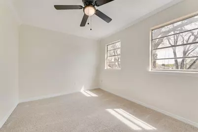 4816 Redwood Drive, Garland, TX 75043 - Photo 9