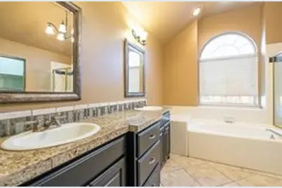 2623 Cheverny Drive, McKinney, TX 75070 - Photo 19