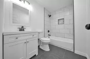 2009 Clark Trail, Grand Prairie, TX 75052 - Photo 17
