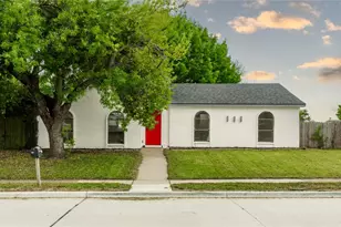 2009 Clark Trail, Grand Prairie, TX 75052 - Photo 19